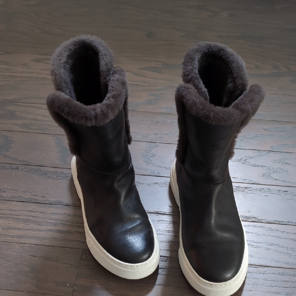 M Geminz Black Fur Lined Sneaker Boots Size 38.5